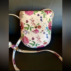 Vintage Floral Crossbody Bag